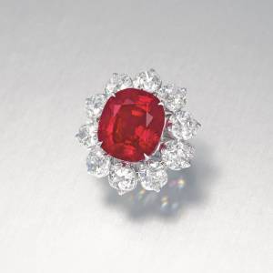 christies_crimson_flame_ruby.jpg_1080x0_q75_crop-scale_subsampling-2_upscale-false.jpg