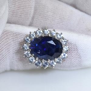 Princess-Diana_s-Engagement-Sapphire