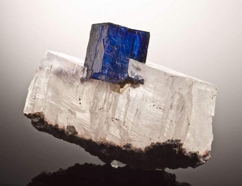 蓝色宝石——岩盐.jpg