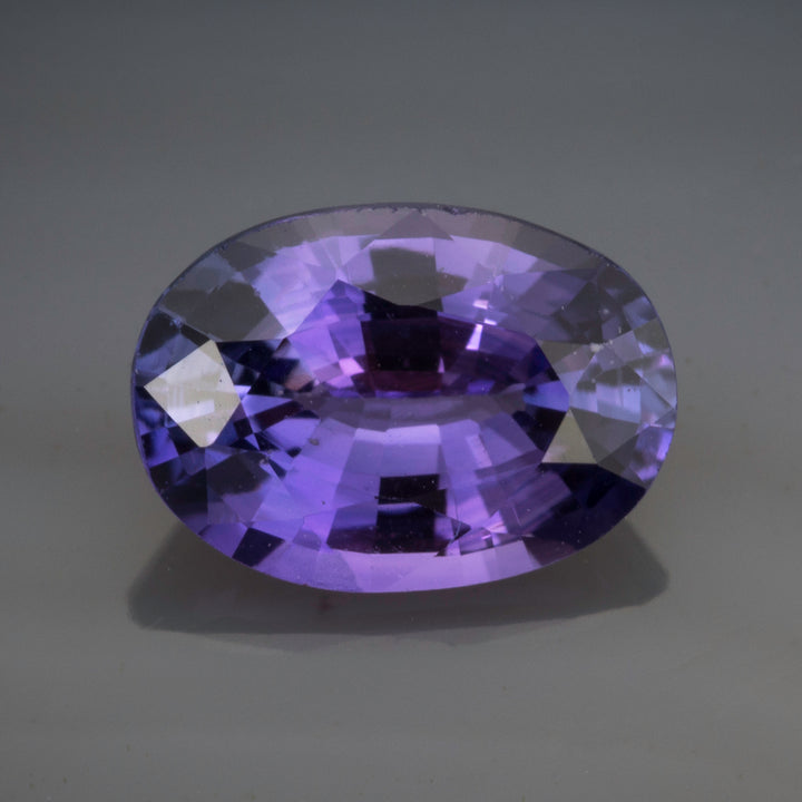 蓝宝石 1.3 克拉 紫色7.67 x 5.49 x 3.49mm