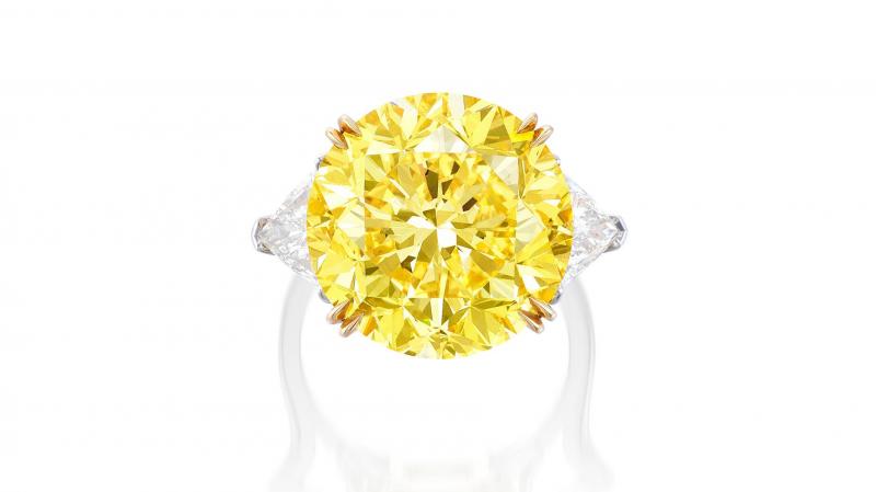 15.51克拉黄钻戒指在香港富艺斯拍卖以110万美元成交